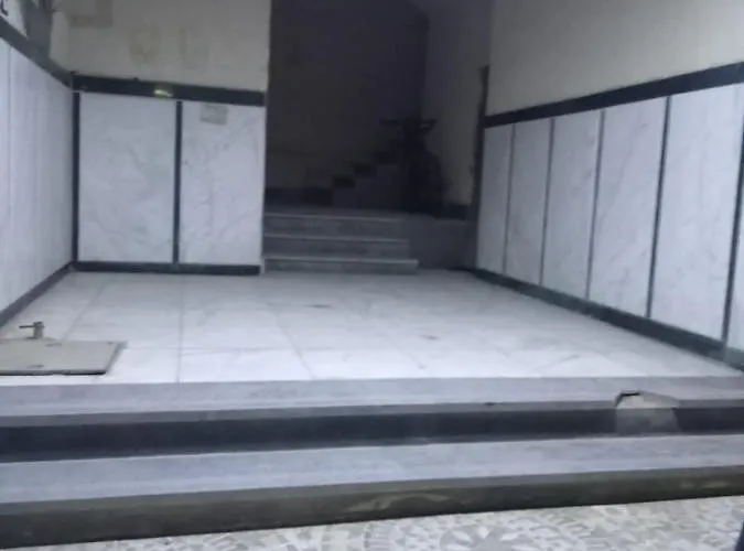 Golden Nest - 1st Choice For Guests Seeking Super Location In The Heart Of ,your 2nd Home, Long & Free Wifi At A Competitive Price Apartmanhotel Gurdaka