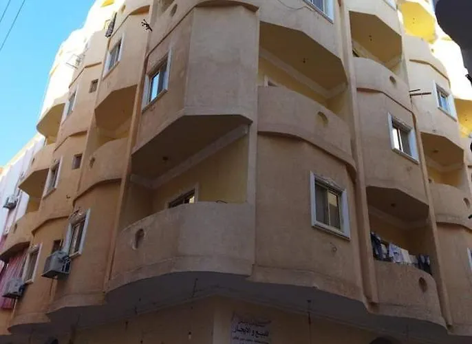 Appart hôtel Golden Nest - 1st Choice For Guests Seeking Super Location In The Heart Of ,your 2nd Home, Long & Free Wifi At A Competitive Price Hurghada
