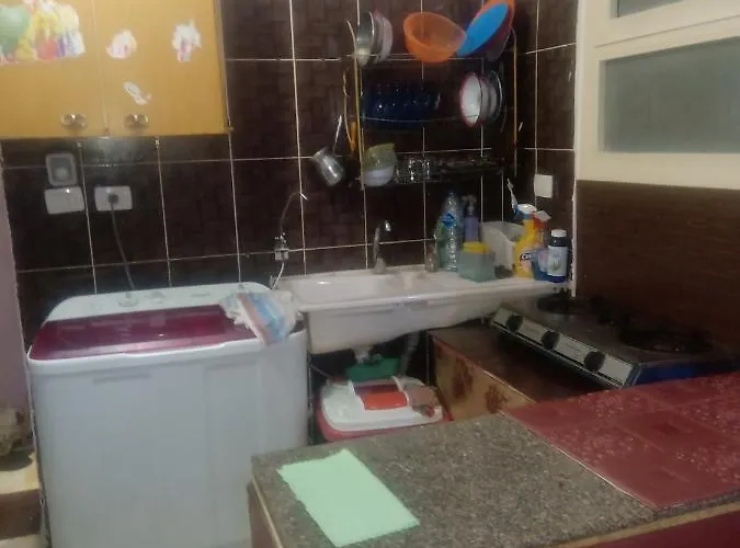 Apartmanhotel Golden Nest - 1st Choice For Guests Seeking Super Location In The Heart Of ,your 2nd Home, Long & Free Wifi At A Competitive Price Gurdaka